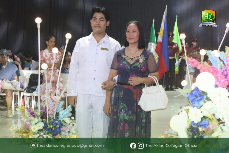 ACC Nursing 12th Ring Hop and Pinning Ceremony (104)