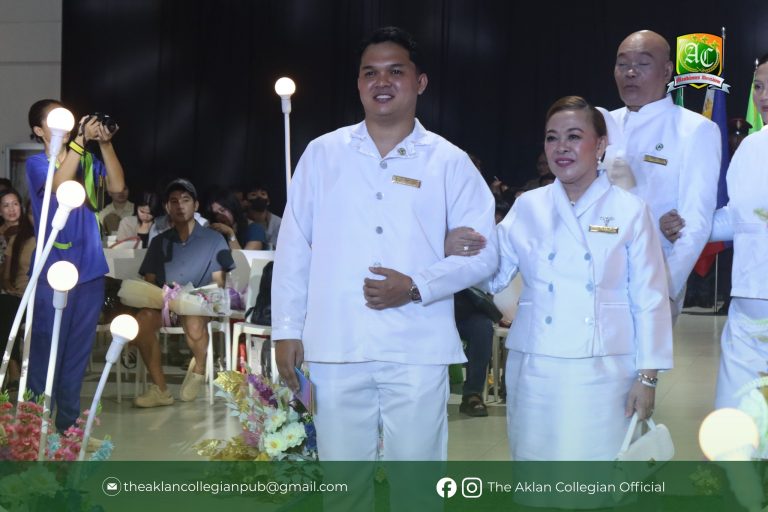 ACC Nursing 12th Ring Hop and Pinning Ceremony (50)