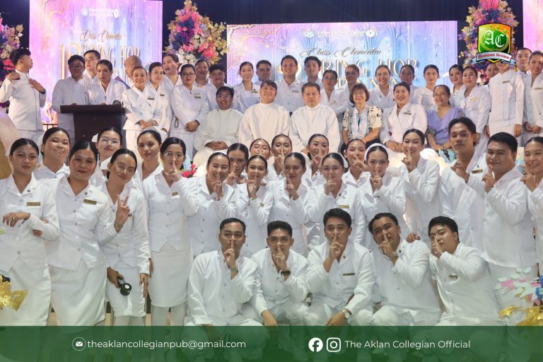 ACC Nursing 12th Ring Hop and Pinning Ceremony (68)