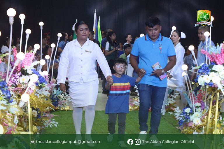 ACC Nursing 12th Ring Hop and Pinning Ceremony (72)