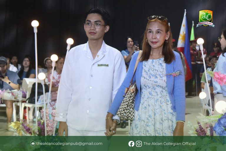 ACC Nursing 12th Ring Hop and Pinning Ceremony (78)