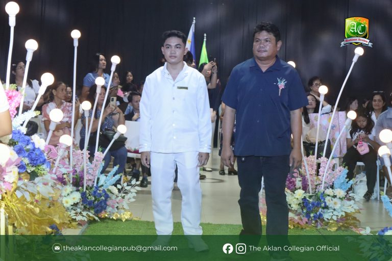 ACC Nursing 12th Ring Hop and Pinning Ceremony (9)